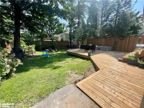 79 Mcmurray Street, Bracebridge, ON - Outdoor With Backyard