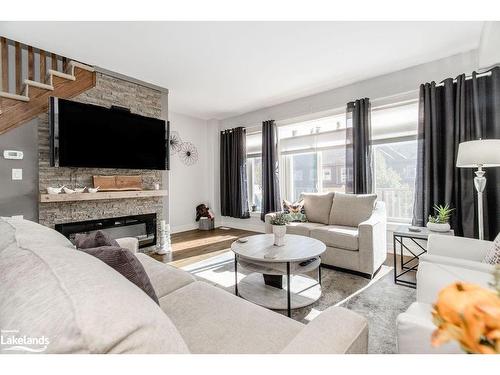 42 Joseph Trail, Collingwood, ON - Indoor Photo Showing Living Room With Fireplace