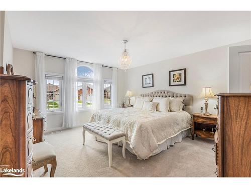 13 Hewson Street, Penetang, ON - Indoor Photo Showing Bedroom