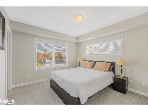 201-4 Brandy Lane Drive, Collingwood, ON - Indoor Photo Showing Bedroom