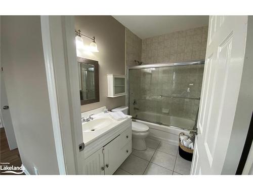 15 Marine View Drive, Collingwood, ON - Indoor Photo Showing Bathroom