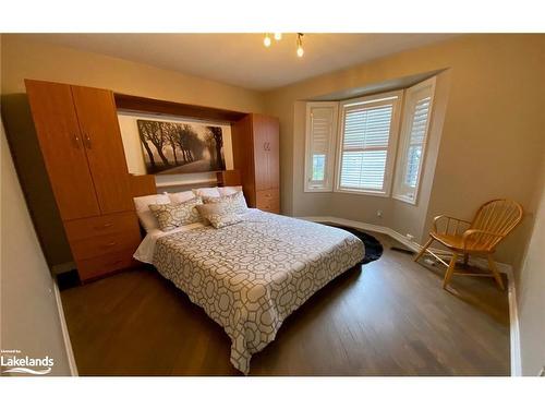 15 Marine View Drive, Collingwood, ON - Indoor Photo Showing Bedroom