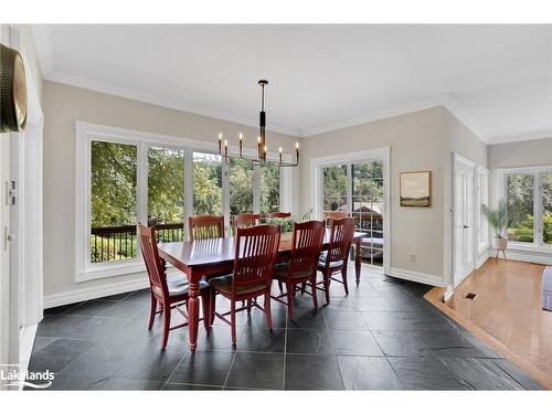 3 Rutland Hill Court, Caledon, ON - Indoor Photo Showing Dining Room