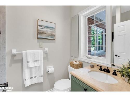 3 Rutland Hill Court, Caledon, ON - Indoor Photo Showing Bathroom