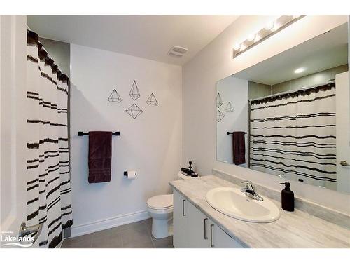 30 Autumn Drive, Wasaga Beach, ON - Indoor Photo Showing Bathroom