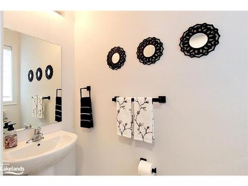 30 Autumn Drive, Wasaga Beach, ON - Indoor Photo Showing Bathroom