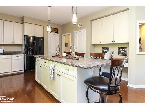 19 Mckean Crescent, Collingwood, ON - Indoor Photo Showing Kitchen With Double Sink