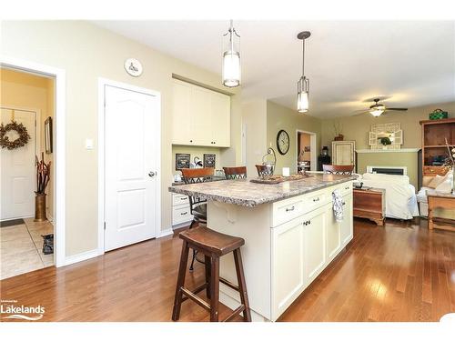 19 Mckean Crescent, Collingwood, ON - Indoor Photo Showing Kitchen