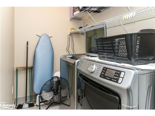 19 Mckean Crescent, Collingwood, ON - Indoor Photo Showing Laundry Room