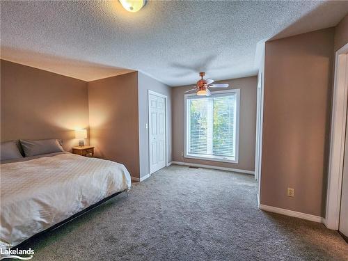 44 Fairways Court, Bracebridge, ON - Indoor Photo Showing Bedroom