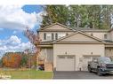 33 Nicole Park Court, Bracebridge, ON  - Outdoor With Facade 