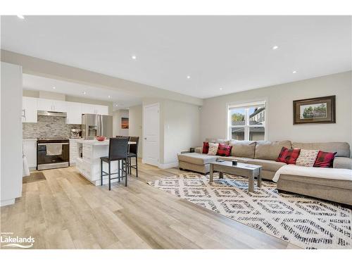 33 Nicole Park Court, Bracebridge, ON - Indoor Photo Showing Living Room With Fireplace