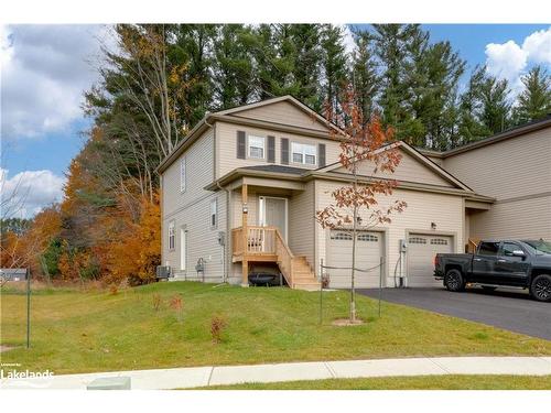 33 Nicole Park Court, Bracebridge, ON - Outdoor With Facade