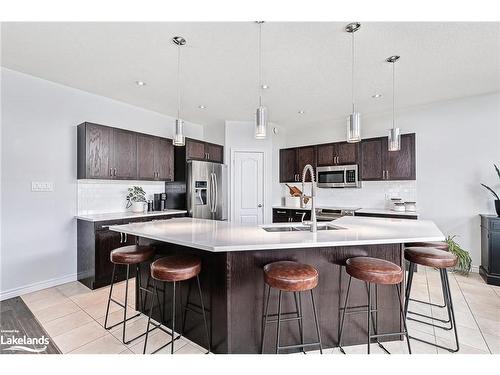 53 Chamberlain Crescent, Collingwood, ON - Indoor Photo Showing Kitchen With Upgraded Kitchen