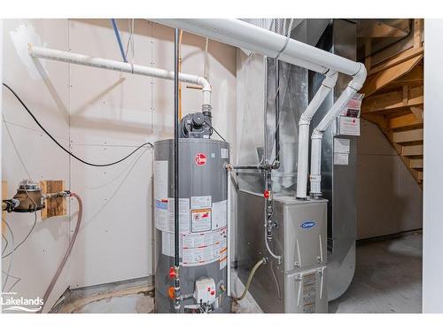 15-37 Silver Street, Huntsville, ON - Indoor Photo Showing Basement