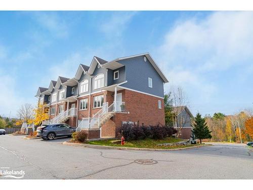 15-37 Silver Street, Huntsville, ON - Outdoor With Facade