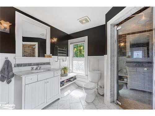 7597 County 9 Road, Clearview, ON -  Photo Showing Bathroom