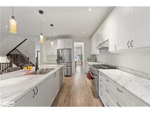 79 Chambery Street, Bracebridge, ON - Indoor Photo Showing Kitchen With Double Sink With Upgraded Kitchen