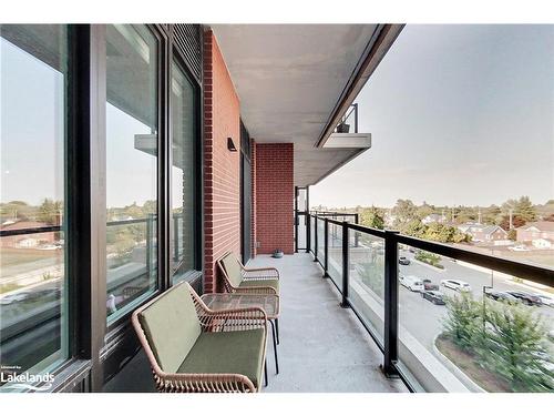 525-1 Hume Street, Collingwood, ON - Outdoor With Balcony With Exterior