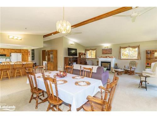 1394 Reay Road, Gravenhurst, ON - Indoor Photo Showing Dining Room