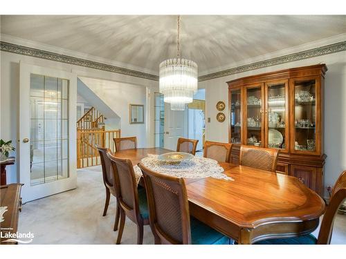 101 Greengable Way, Kitchener, ON - Indoor Photo Showing Dining Room