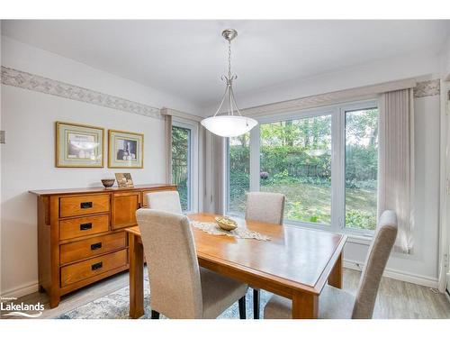 101 Greengable Way, Kitchener, ON - Indoor Photo Showing Dining Room