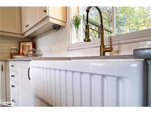 206133 Hwy 26, Meaford, ON - Indoor Photo Showing Kitchen