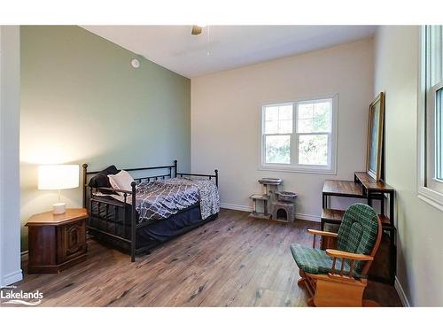 206133 Hwy 26, Meaford, ON - Indoor Photo Showing Bedroom