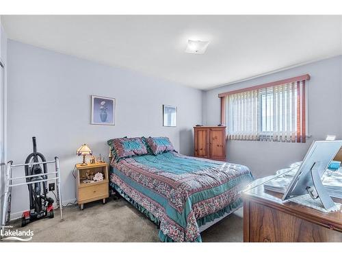 930 Hugel Avenue, Midland, ON - Indoor Photo Showing Bedroom