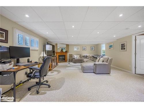 78 Royal Beech Drive, Wasaga Beach, ON - Indoor Photo Showing Office