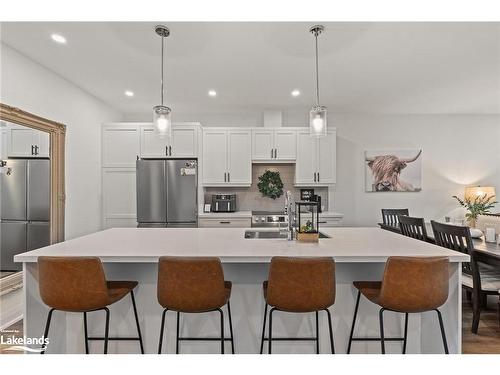 49 Jack Street, Huntsville, ON - Indoor Photo Showing Kitchen With Double Sink With Upgraded Kitchen