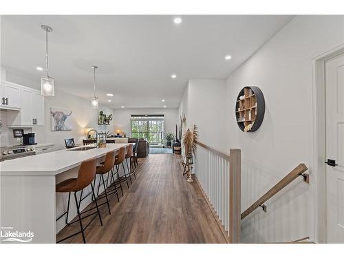 49 Jack Street, Huntsville, ON - Indoor Photo Showing Kitchen With Upgraded Kitchen