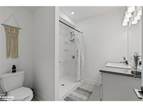 49 Jack Street, Huntsville, ON - Indoor Photo Showing Bathroom