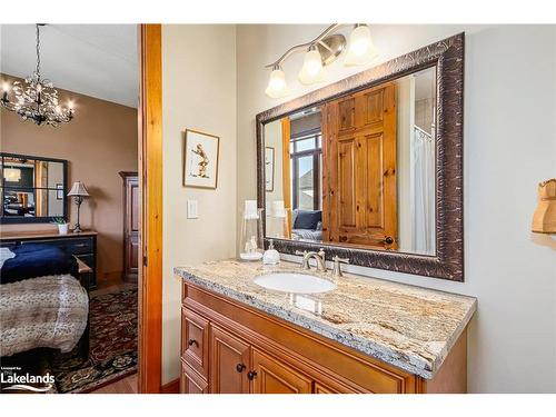 132 Venture Boulevard, The Blue Mountains, ON - Indoor Photo Showing Bathroom