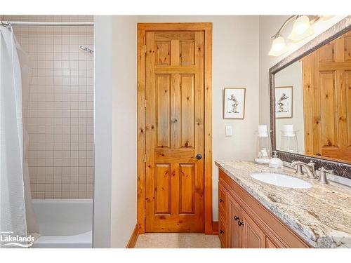 132 Venture Boulevard, The Blue Mountains, ON - Indoor Photo Showing Bathroom