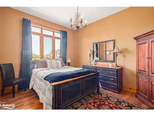 132 Venture Boulevard, The Blue Mountains, ON - Indoor Photo Showing Bedroom