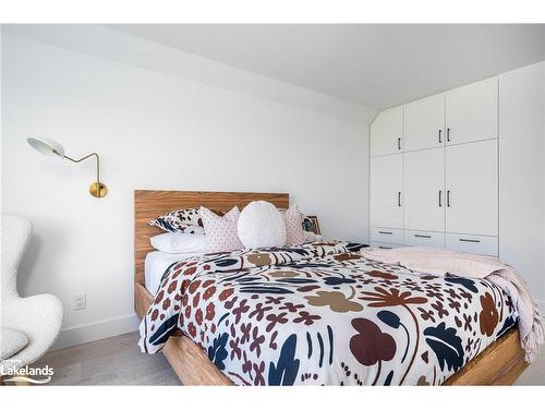 495957 Grey Road 2, Ravenna, ON - Indoor Photo Showing Bedroom