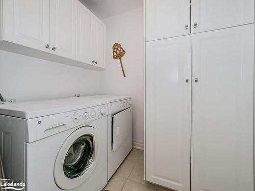 208-130 Steamship Bay Road, Gravenhurst, ON - Indoor Photo Showing Laundry Room