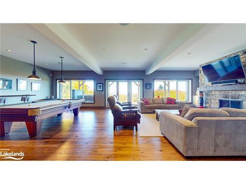 589370 Grey 19 Road, The Blue Mountains, ON - Indoor Photo Showing Living Room With Fireplace