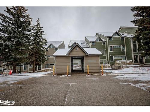 202-796404 19 Grey Road, The Blue Mountains, ON - Outdoor With Facade