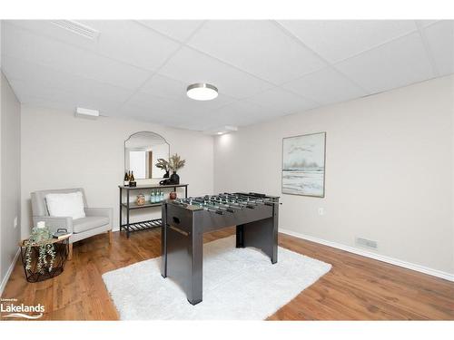 12 Chamberlain Crescent, Collingwood, ON - Indoor Photo Showing Laundry Room