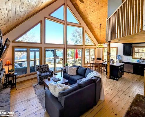 1-1044 Young'S Road, Port Carling, ON - Indoor Photo Showing Living Room