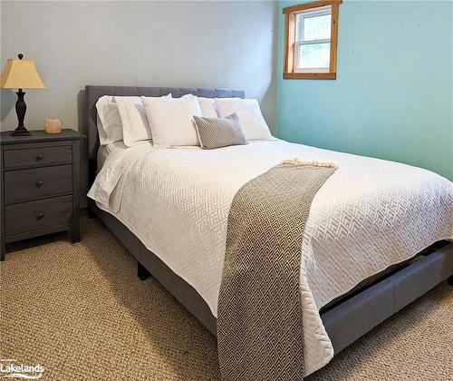 1-1044 Young'S Road, Port Carling, ON - Indoor Photo Showing Bedroom