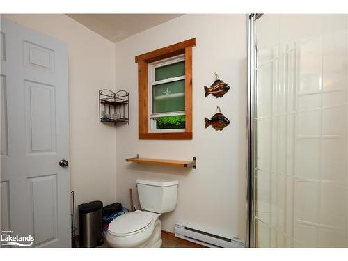 1-1044 Young'S Road, Port Carling, ON - Indoor Photo Showing Bathroom