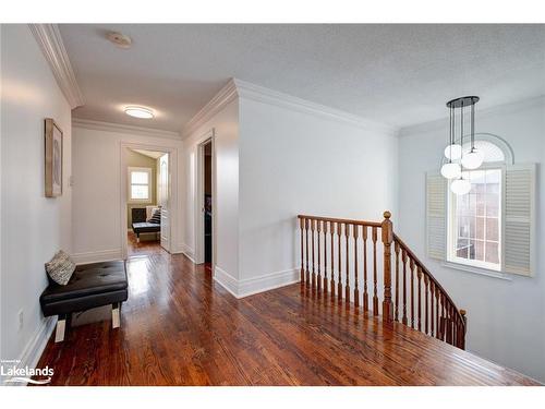 121 Kirkbride Crescent, Vaughan, ON - Indoor Photo Showing Other Room