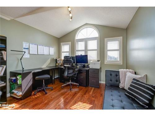 121 Kirkbride Crescent, Vaughan, ON - Indoor Photo Showing Office