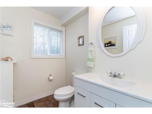 140 Wolfe Trail, Tiny, ON - Indoor Photo Showing Bathroom