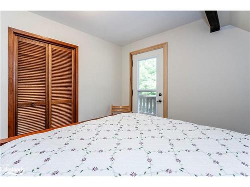 9 Bourgeois Court, Tiny, ON - Indoor Photo Showing Bedroom