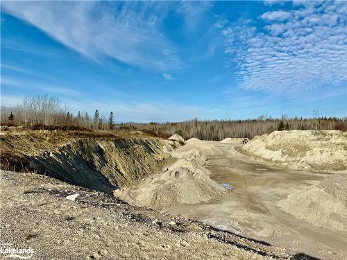 0 Stoney Lonesome Road, Englehart, ON 