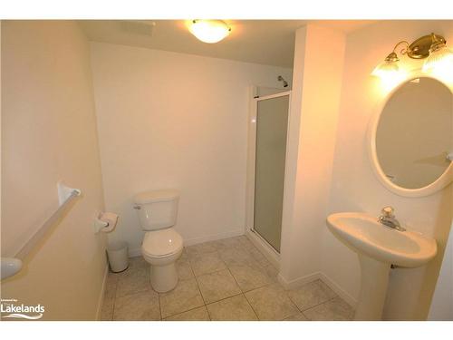 153-53 Trott Boulevard, Collingwood, ON - Indoor Photo Showing Bathroom